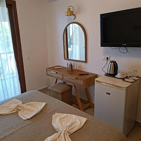Bara Hotel Neos Marmaras