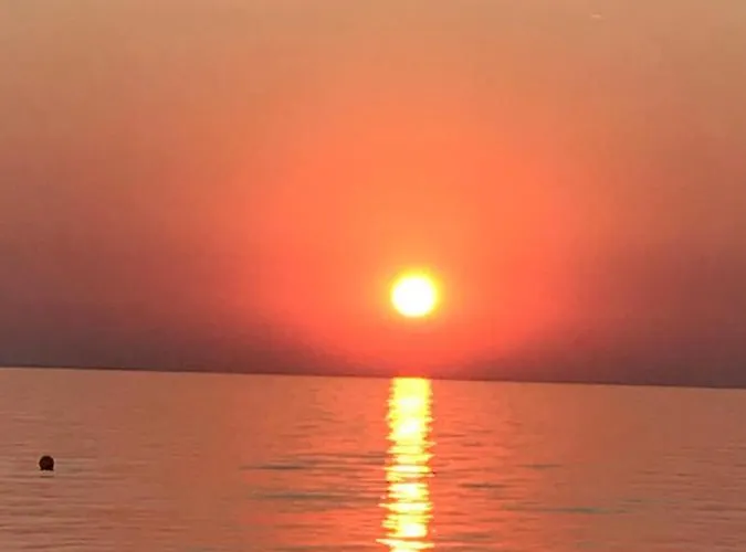 Bara Hotel Neos Marmaras