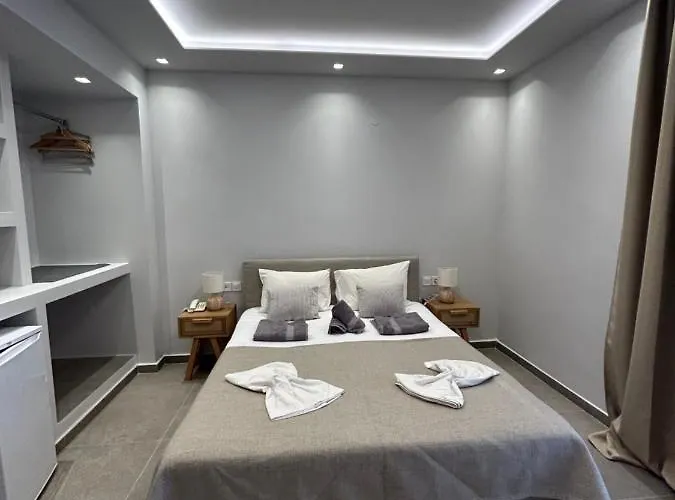 Bara 3* Νέος Μαρμαράς